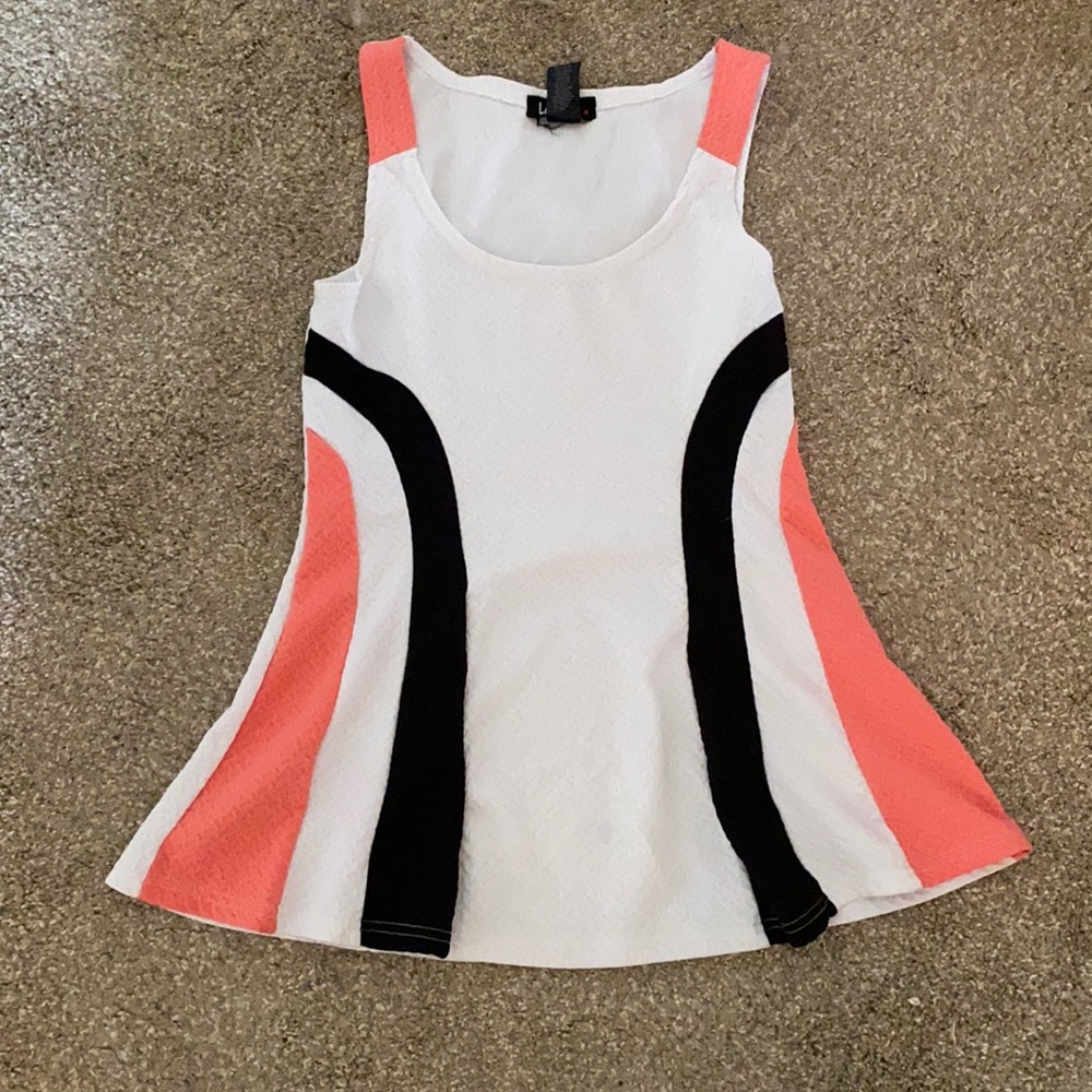 Black white and pink fit and flare tank top!